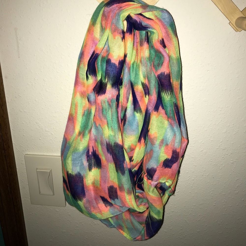 Infinity Scarf - Picture 2 of 2